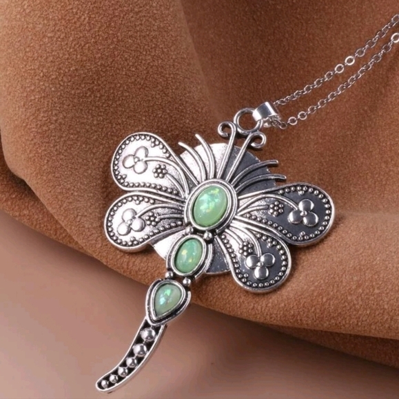 Jewelry - BOHO Dragonfly pendant necklace Necklaces/Jewelry for Women